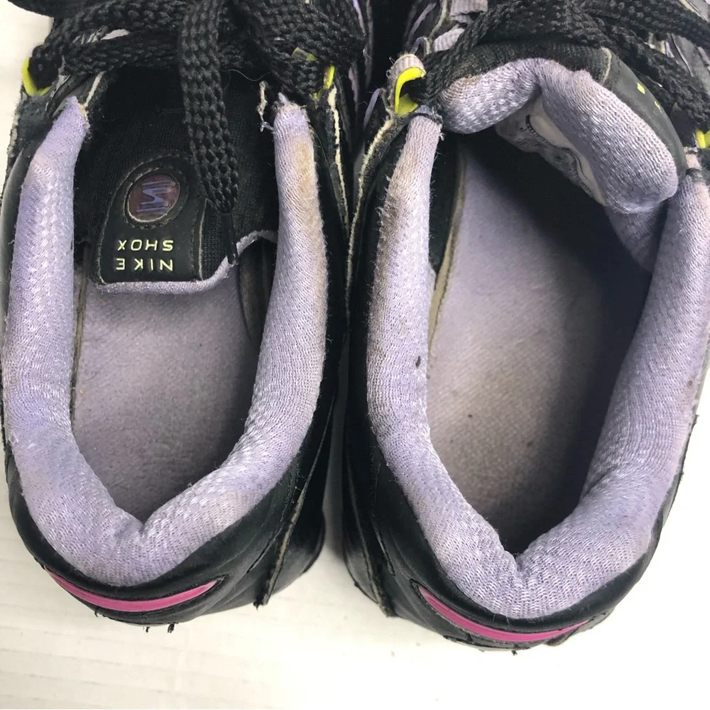 Nike Shox Sneakers Size 6.5Y fits Women 8.5 Black Pink Womens Youth Athletic